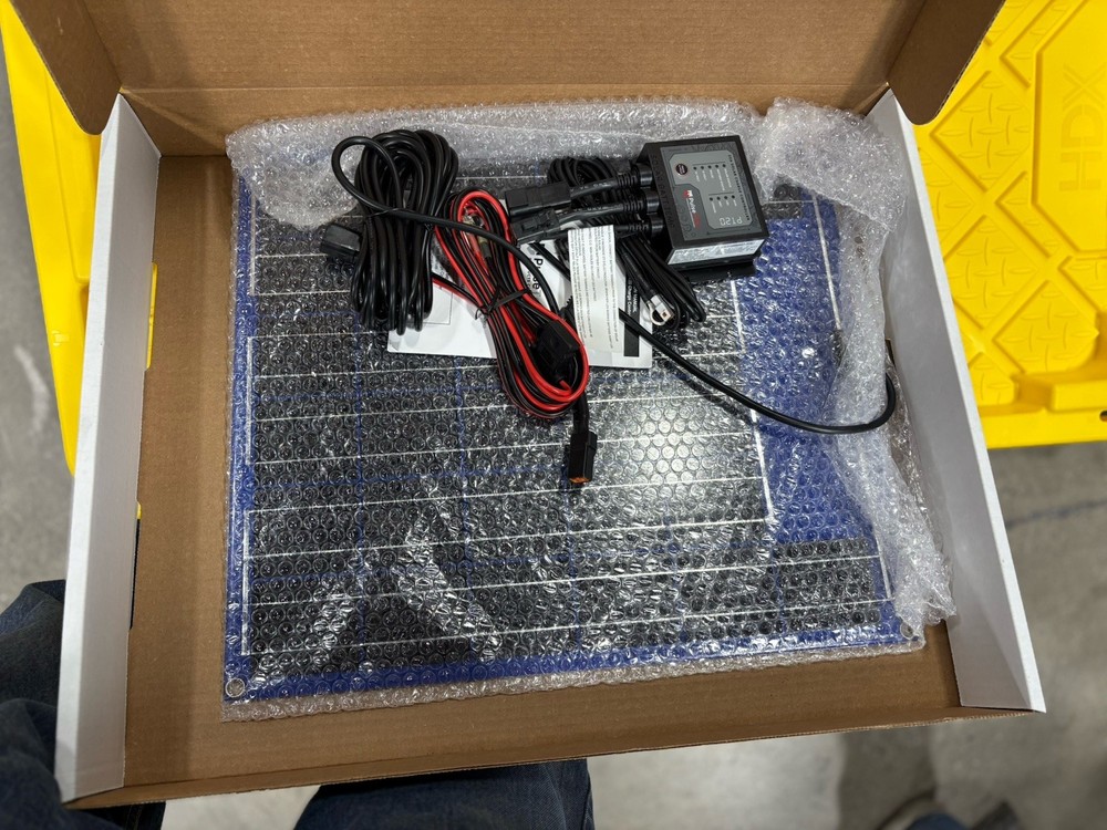 PulseTech Solar Charger 735X790 & PT20 Charge Controller