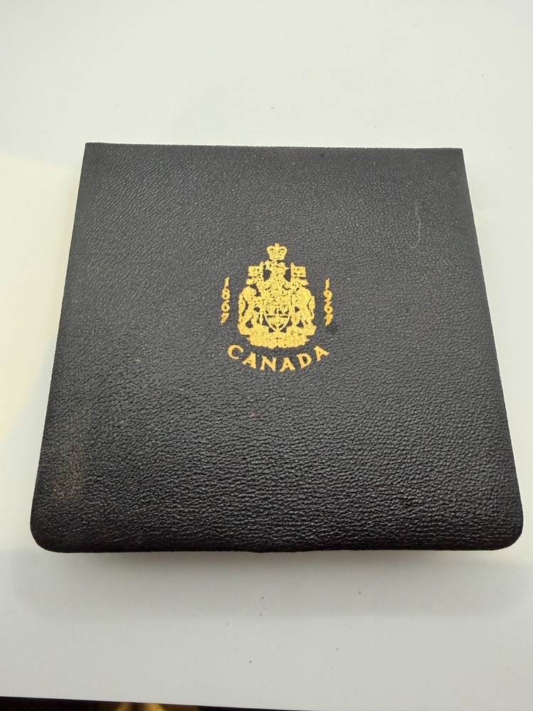 1967 COMMEMORATIVE SET IN ORIGINAL RCM CASE MINT CONDITION!!!