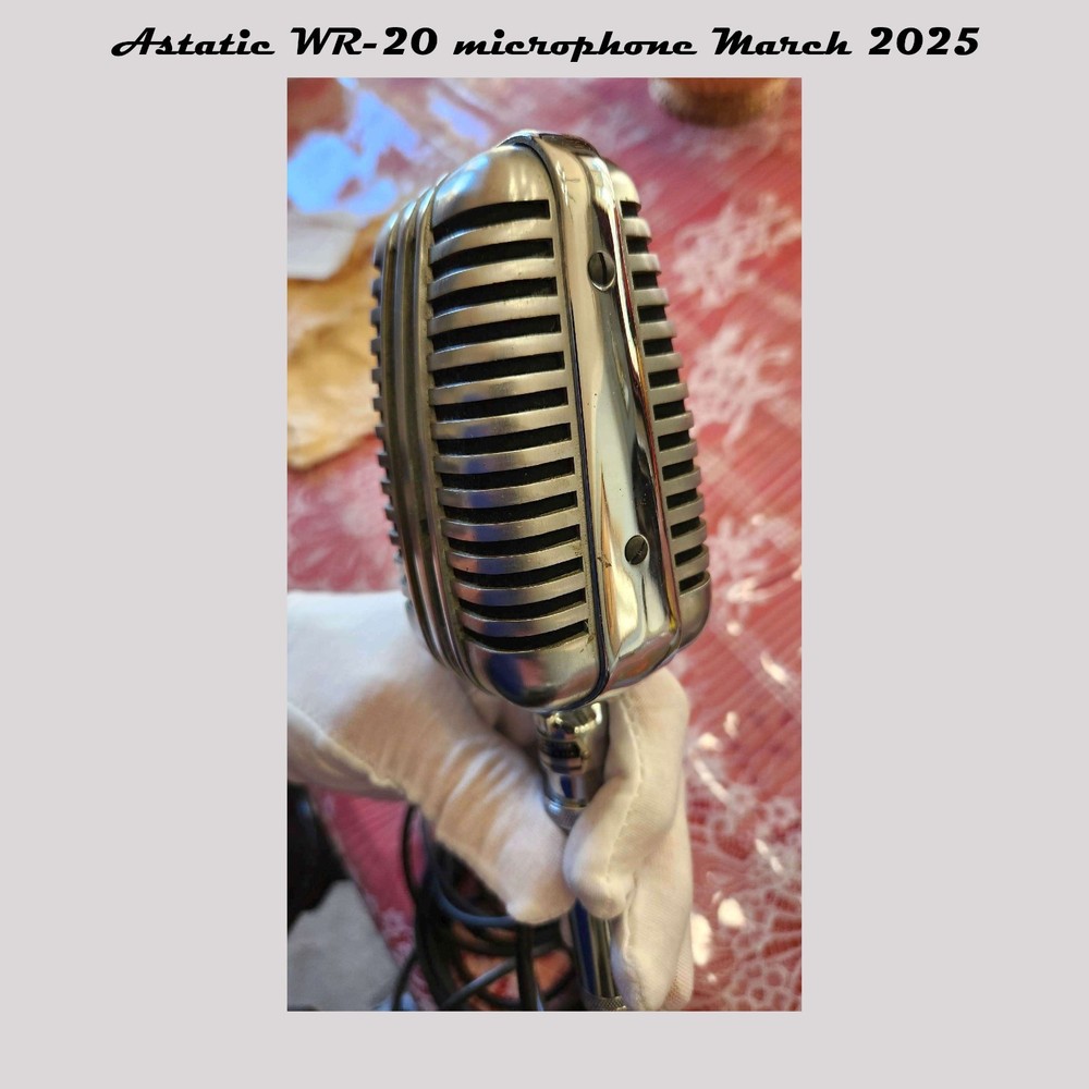 Astatic WR-20 Dual Crystal Microphone. Untested. Original Box with Extras