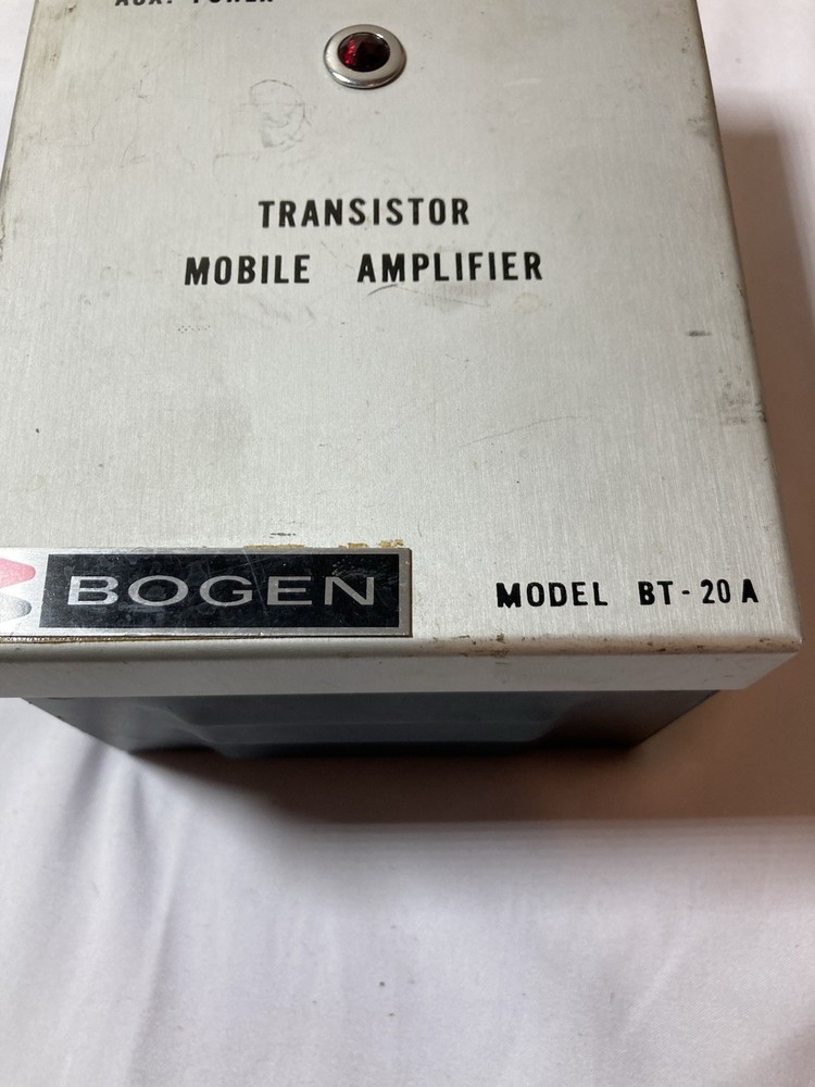 Vintage Bogen Model BT-20A Transistor Mobile Amplifier Untested Very Nice!