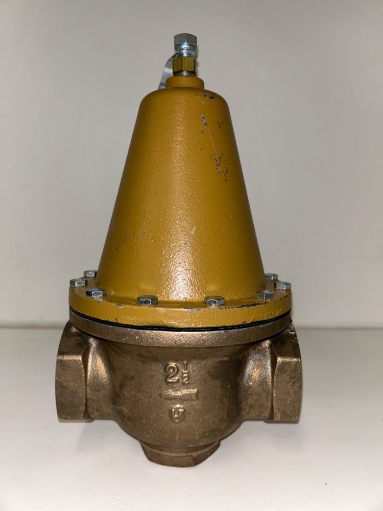 LFN223M2-B 2 1/2 WATTS Water Pressure Reducing Valve  Lead Free Super Capacity