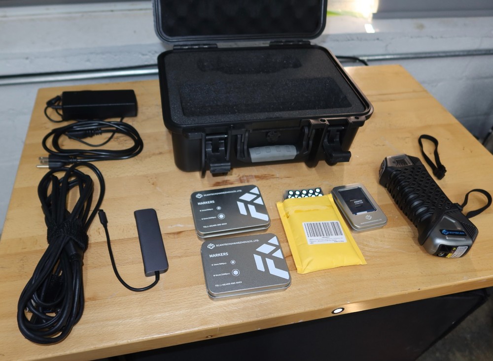SIMSCAN‑42 Handheld 3D Scanner – Laser Scanner - Great condition