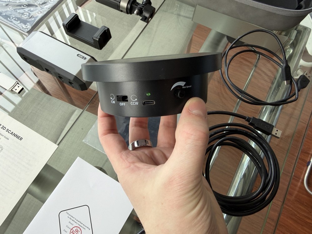 Revopoint MINI 2 3D Scanner + Dual-Axis Turntable Bundle – High Precision