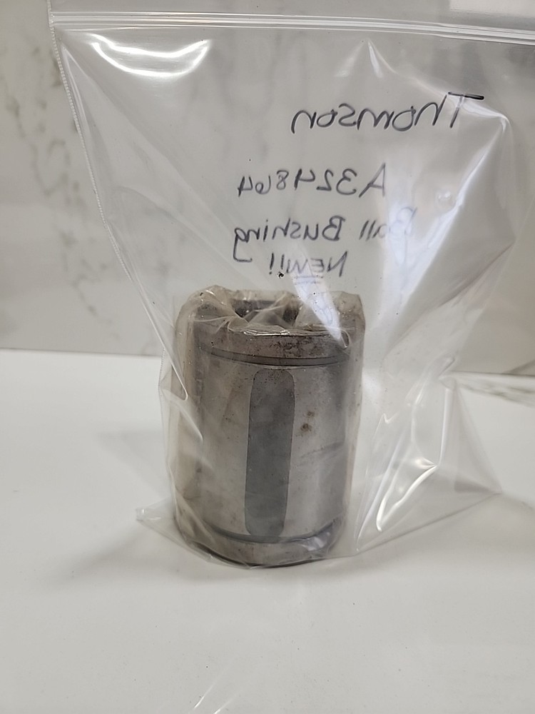 NEW!! THOMSON A324864 Ball Bushing