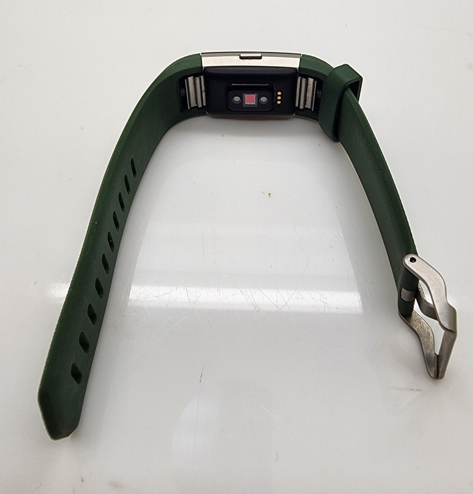 Fitbit Charge 2 *Pe-Owned Good Condition