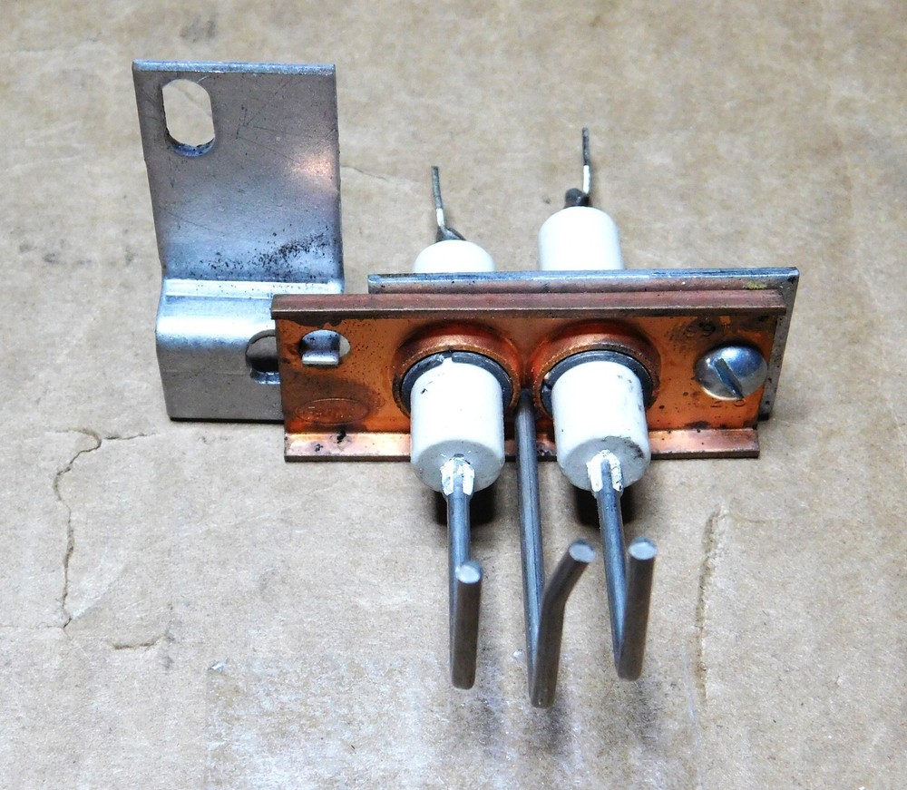 Frymaster 8073556 OEM Ignitor/Flame Sensor Assembly