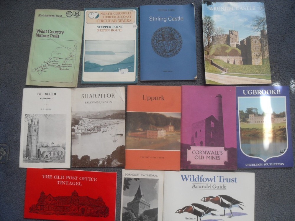 Bundle of 12 Miscellaneous Guides, Brochures Walks etc