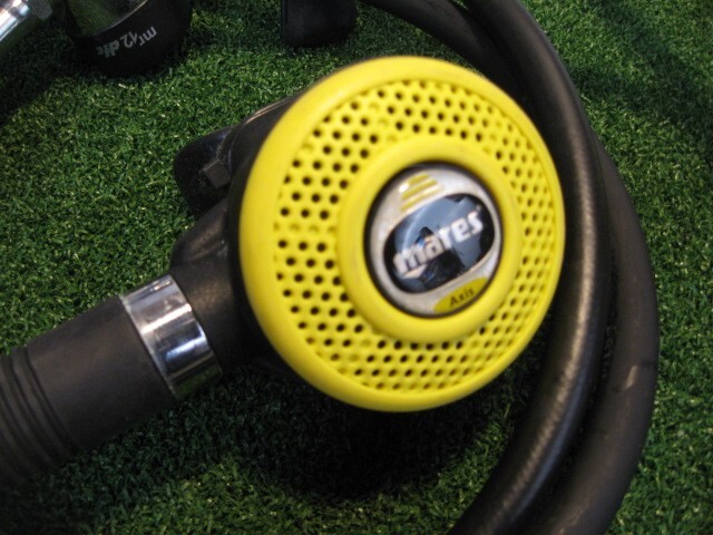 2001 Mares "Deep See" Scuba Regulator MARES "DEEP SEE" REGULATOR SCUBA REGULATOR