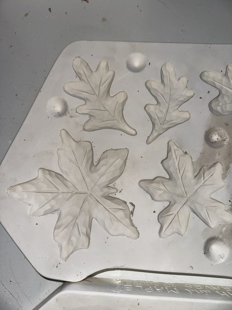 Clay Magic 3152 Oak And Maple Leaves Slip Mold 2009 Fall