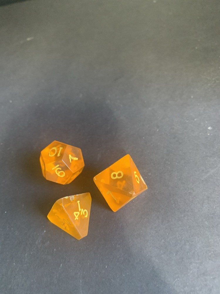 Dungeons And Dragons Old Dice, Game Science, TSR, Armory?