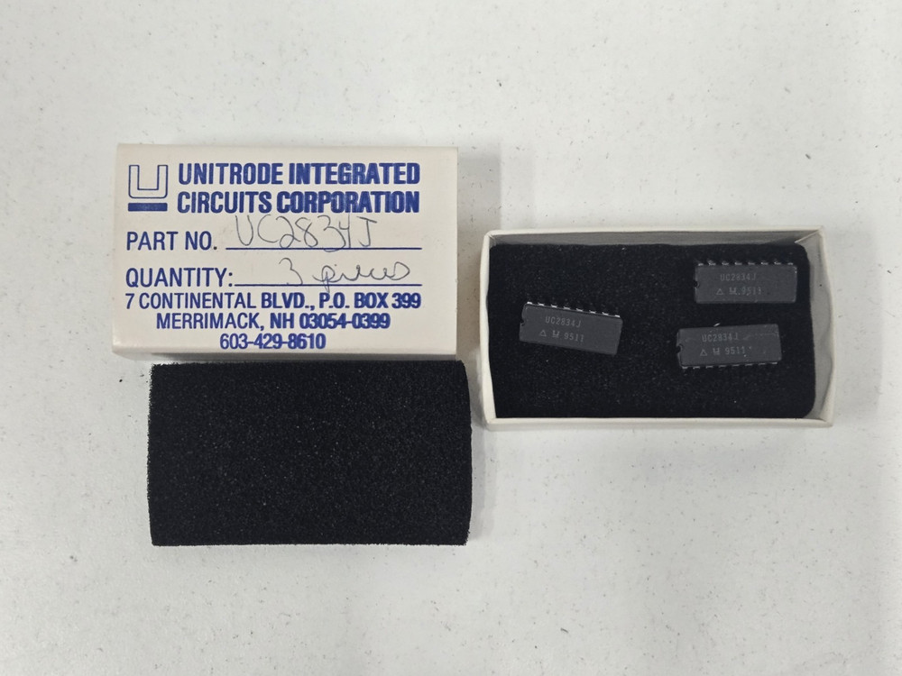 Lot of Unitrode Integrated Circuits Chips Controllers Circuits