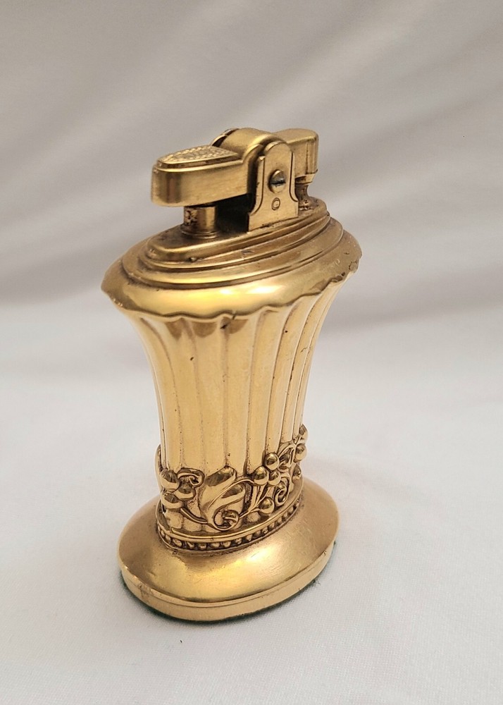 Vintage Gold Plate Ronson "NEPORT " Table Lighter Working Condition