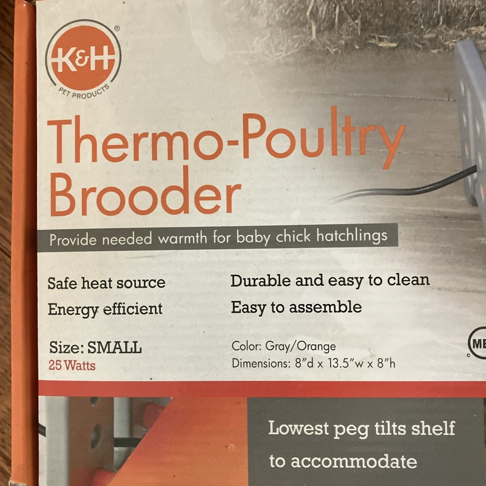 K&H Thermo-Poultry Brooder - Adjustable Height - Pre-owned Works GREAT