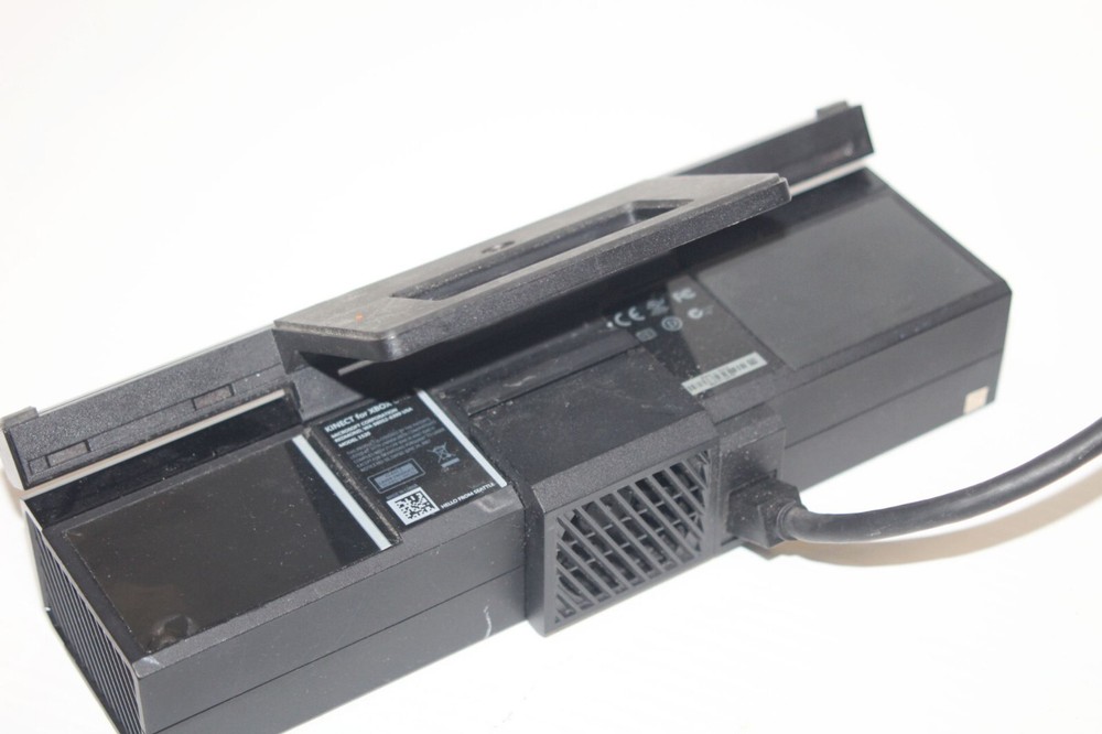 Genuine Microsoft Xbox One Kinect Camera Motion Sensor Bar Black Model 1520