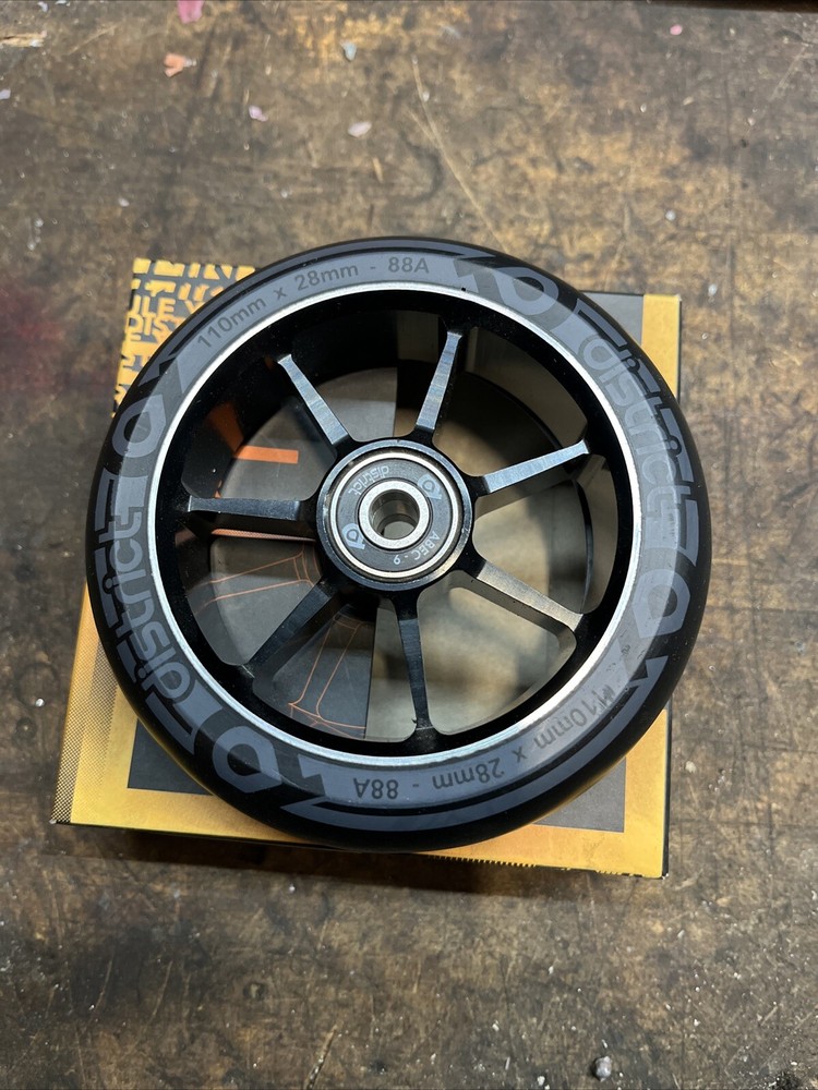 District Scooter Wheel 110x28 Duel Width Core