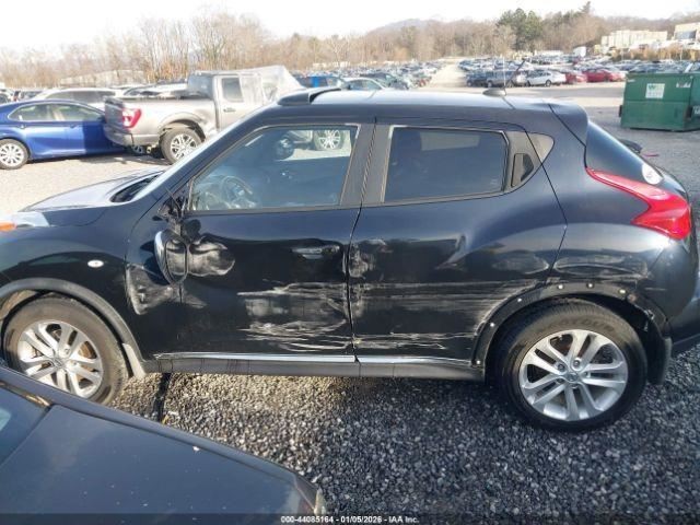 JUKE 2012 Glove Box 4965093