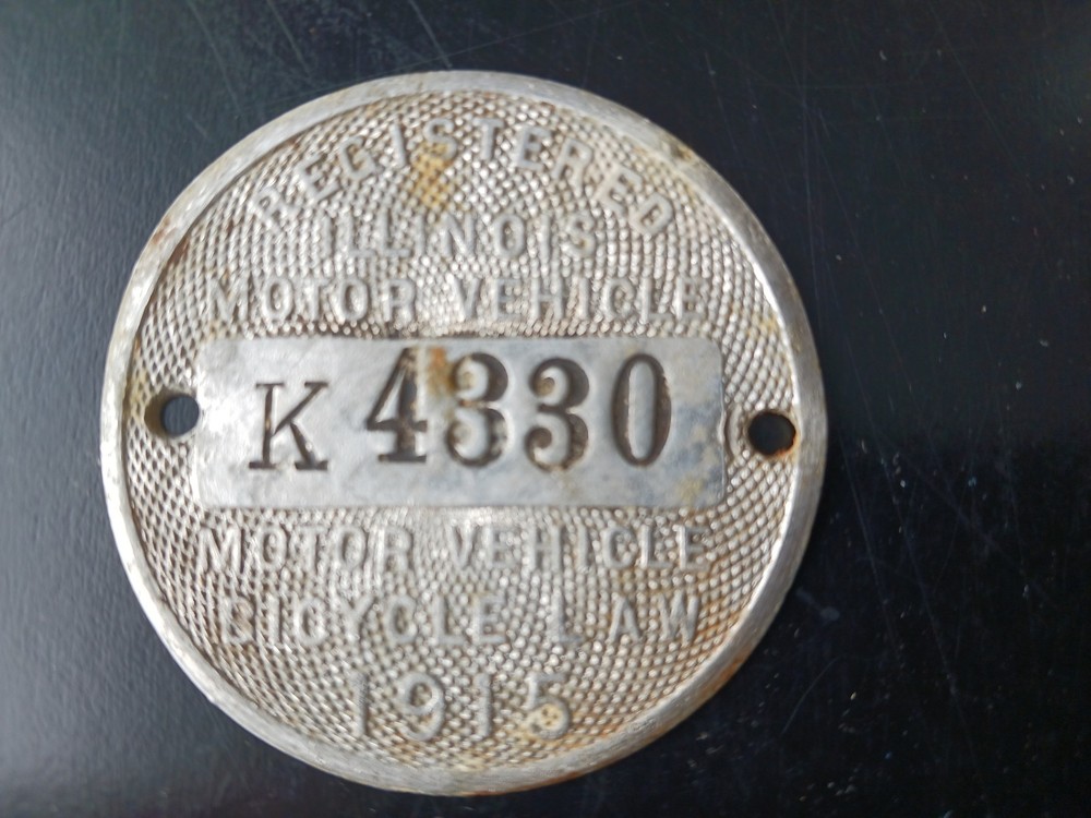 Vintage 1915 REGISTERED ILLINOIS MOTOR VEHICLE Bicycle Law Tag