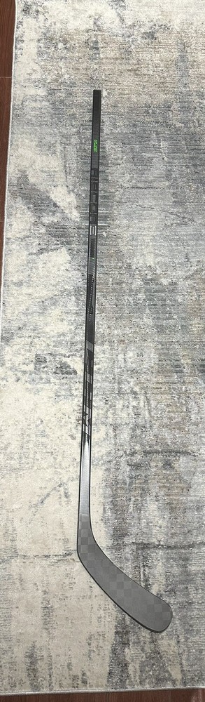 CCM Ribcor Trigger 6 Composite Hockey Stick Senior 85 Flex P29 Barely Used