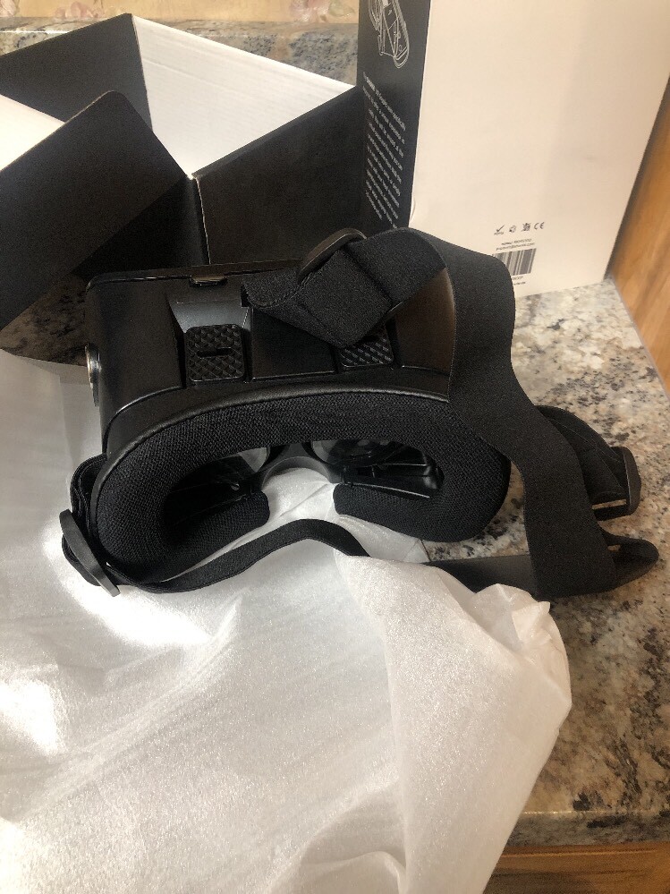 NIB Sharkk VR Goggles Virtual Reality