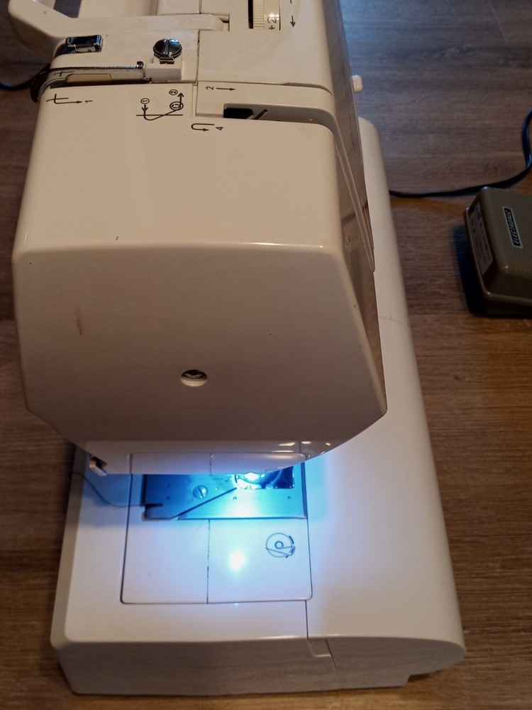 Singer Confidence Sewing Machine 7463 🪡🧵