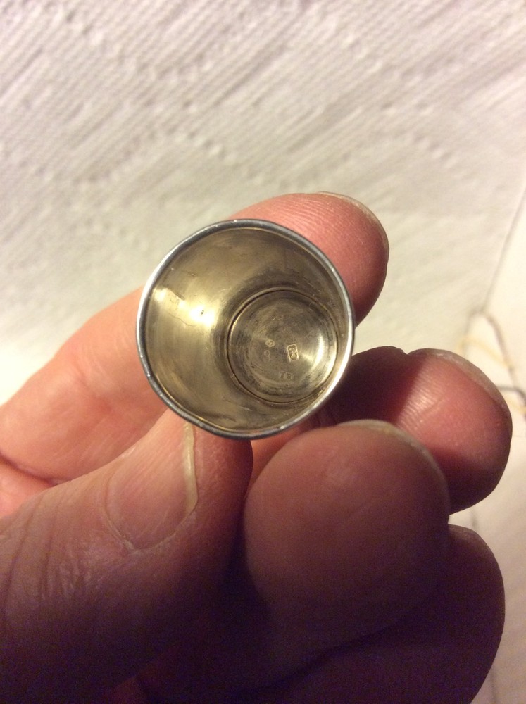OLD SEWING-EARLY BRITE CUT ANTIQUE SILVER THIMBLE