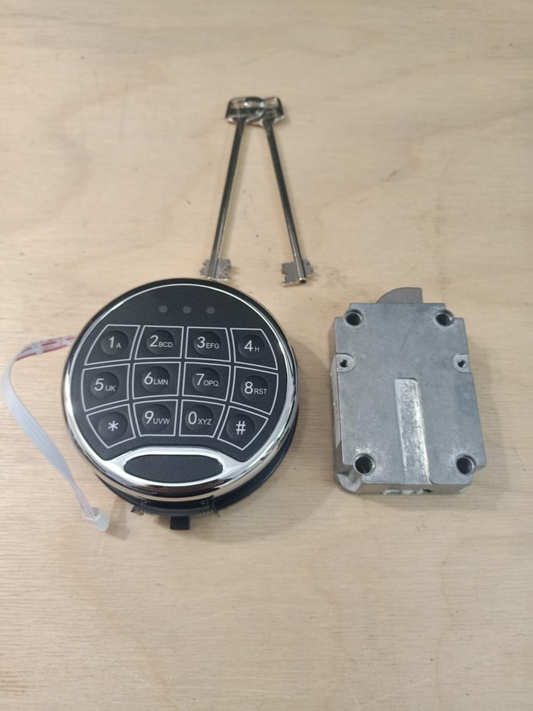 Swing Bolt Gun Safe Electronic Lock Set (Motor-driven) - (Make an Offer)