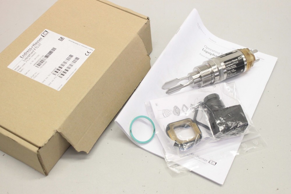Endress + Hauser Liguiphant FTL31-14X8/0 FTL31 Level Switch Original Packaging