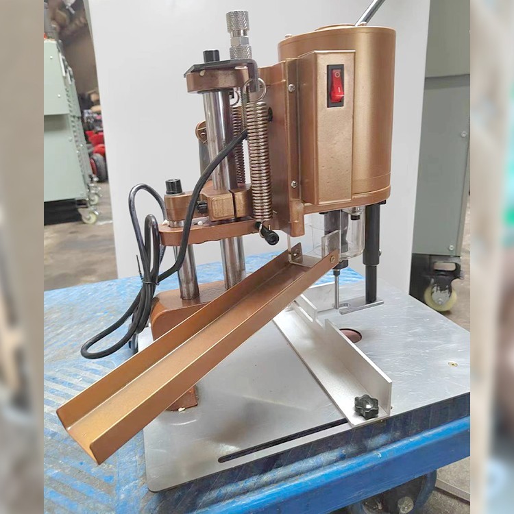 Automatic Notebook Hole Punching Machine for Paper Cardboard D Cut Bag
