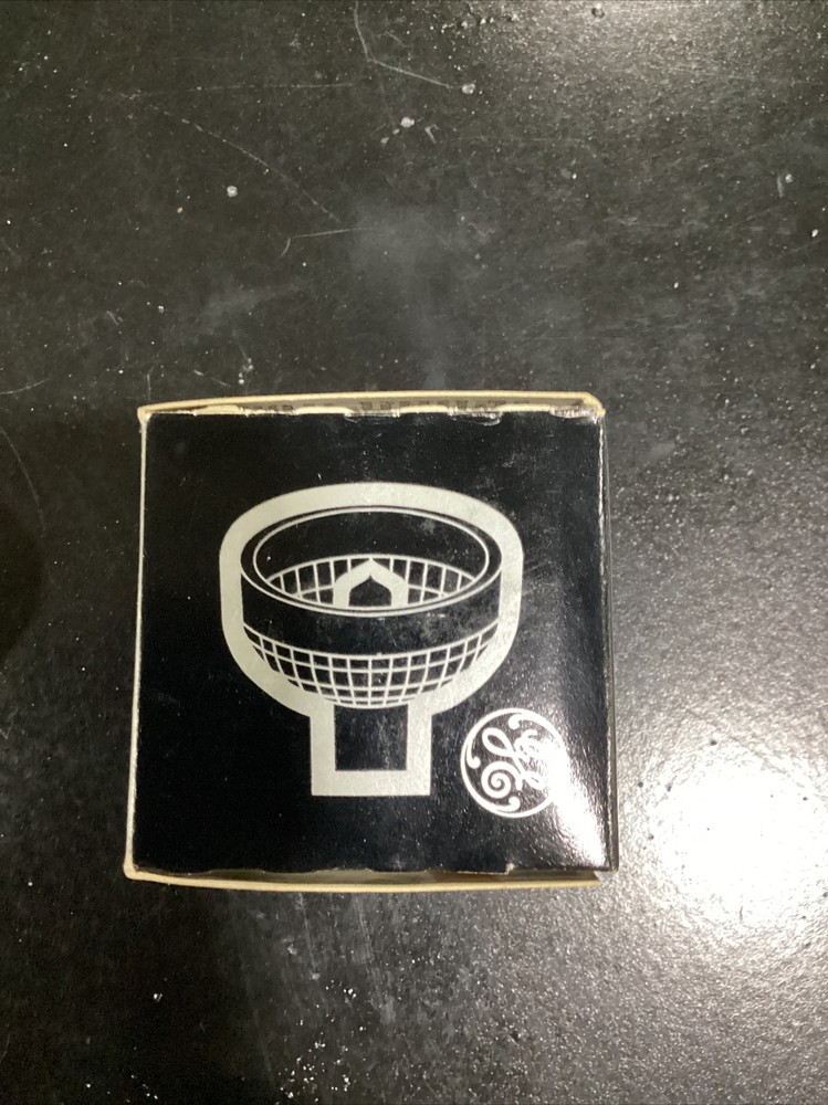 FHS GE Projector Bulb 82V - 300W #200PT112FML