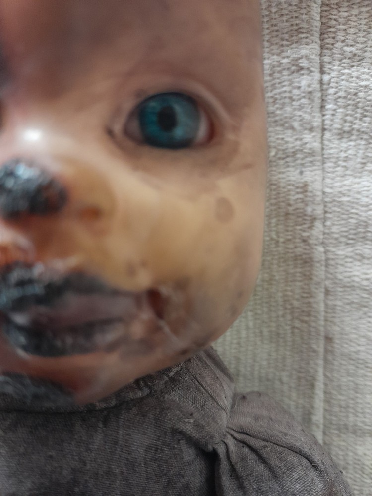 Val / Haunted Doll / READ DESCRIPTION