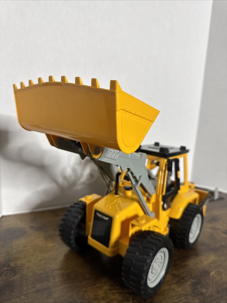 Toy Front Loader Realistic Sound Large 17 Inch Backhoe Loader DRIVEN by Battat