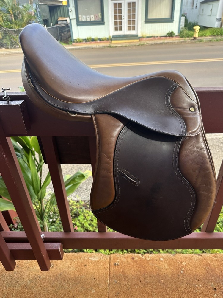 Crosby Soft Ride Jumping saddle