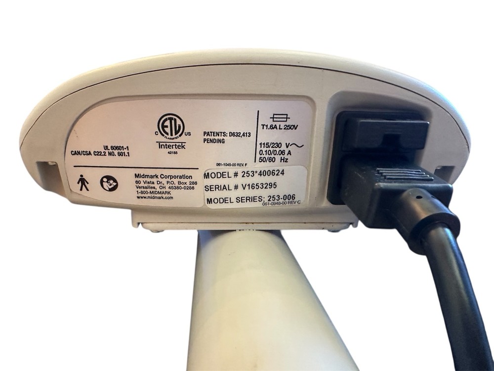 MIDMARK Ritter 253 LED Exam Light with Mobile Stand