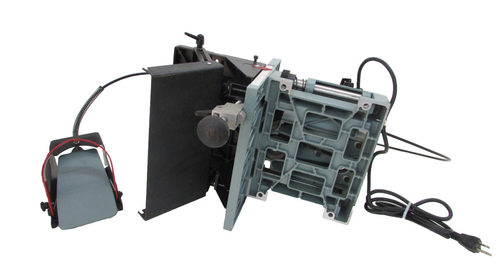 DELTA PLATE JOINER MODEL 32-100, BENCH TOP BISCUIT JOINTER