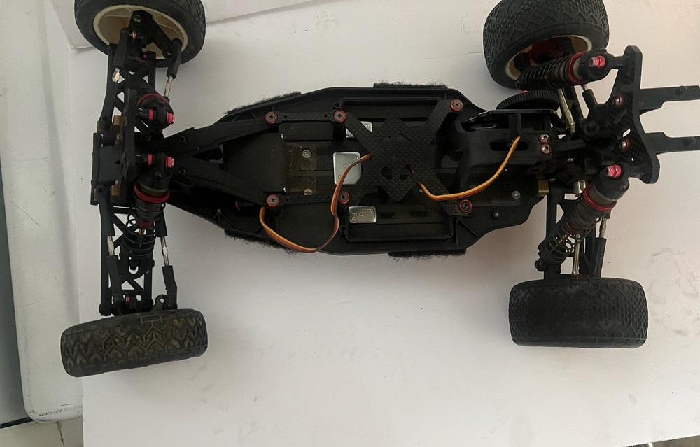 TLR rc buggy Racer