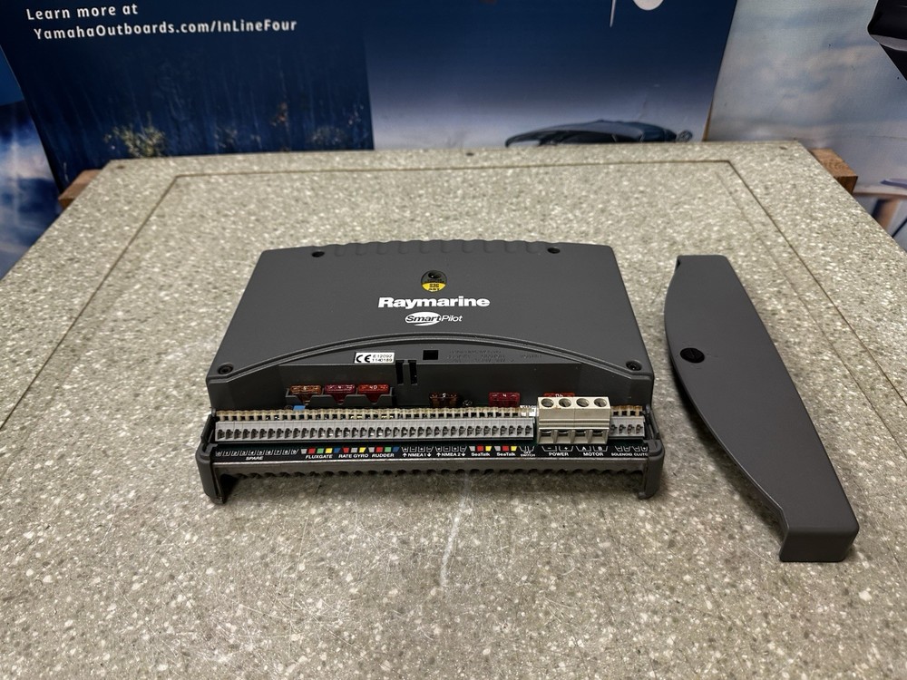Raymarine S3G AST Smart Pilot Autopilot Course Computer P#E12092