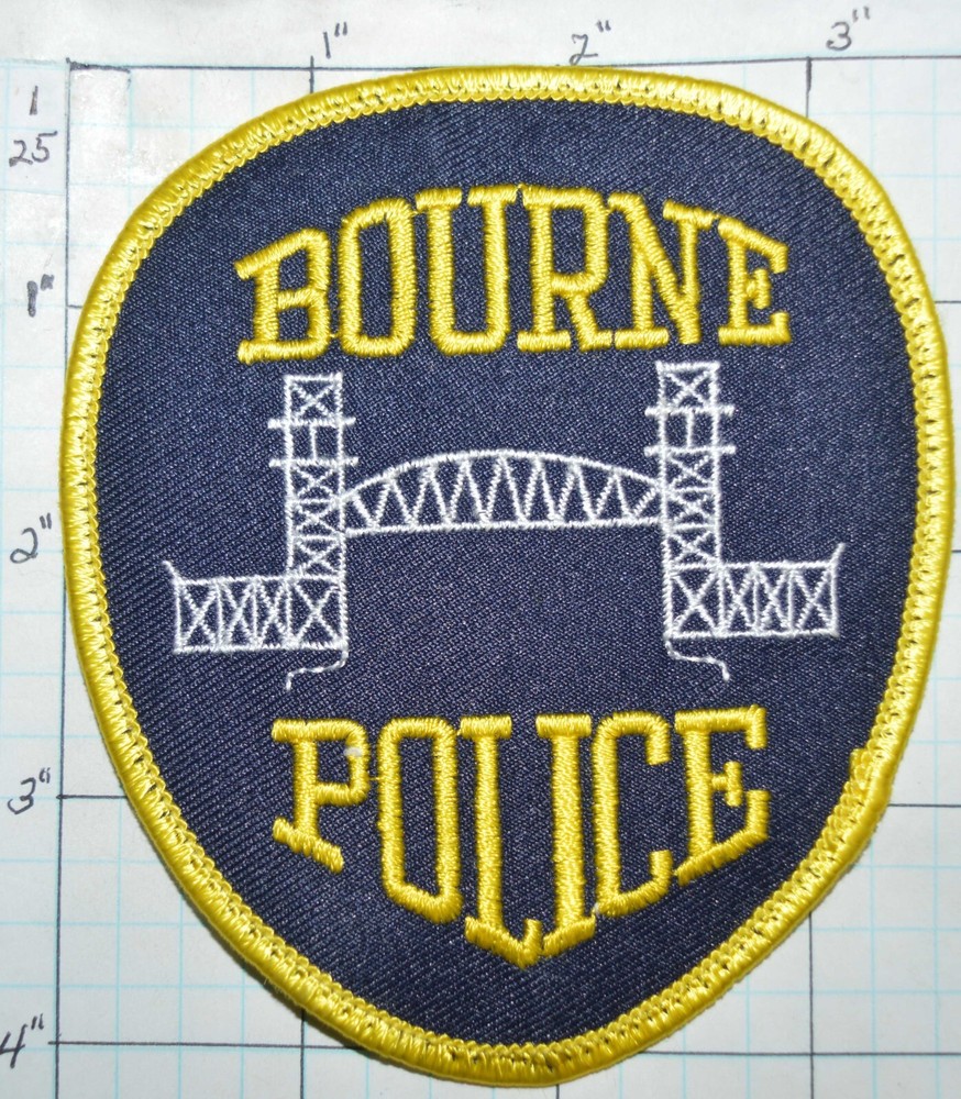 MASSACHUSETTS, BOURNE POLICE DEPT PATCH