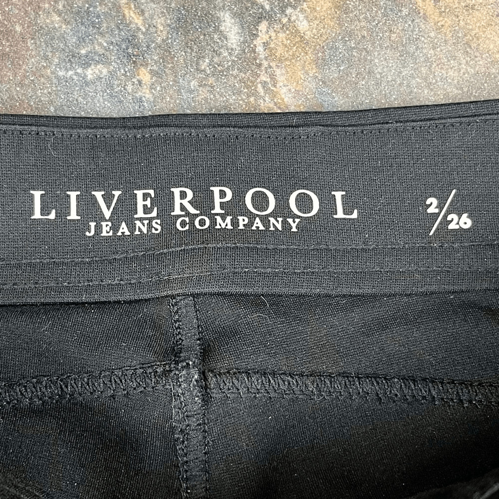 Liverpool Black Stretch Leggings 2/26