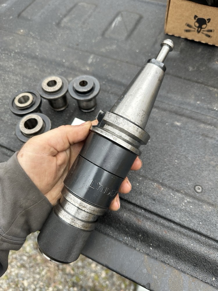 Lyndex BT40 Size 2 Tension Compression Tapping Chuck CNC Milling Machine Tapper