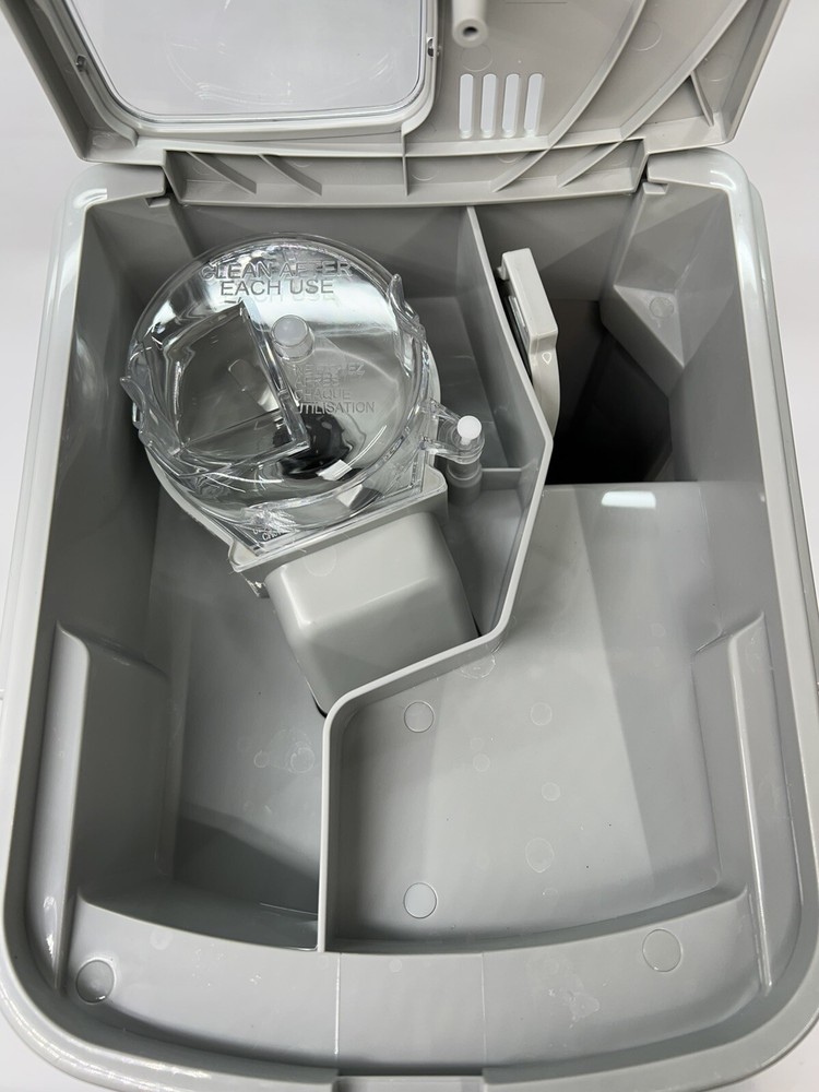 Cuisinart DGB-400SS 12 Cup Automatic Grind & Brew Coffeemaker Stainless Steel