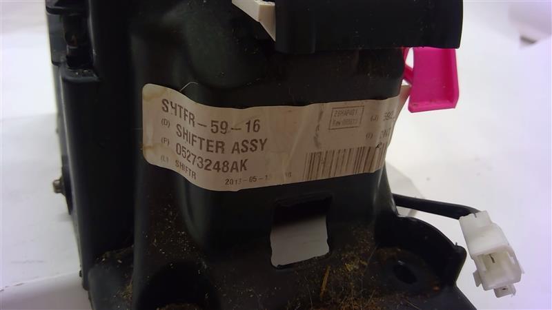 13 CHRYSLER 200 Floor Shifter