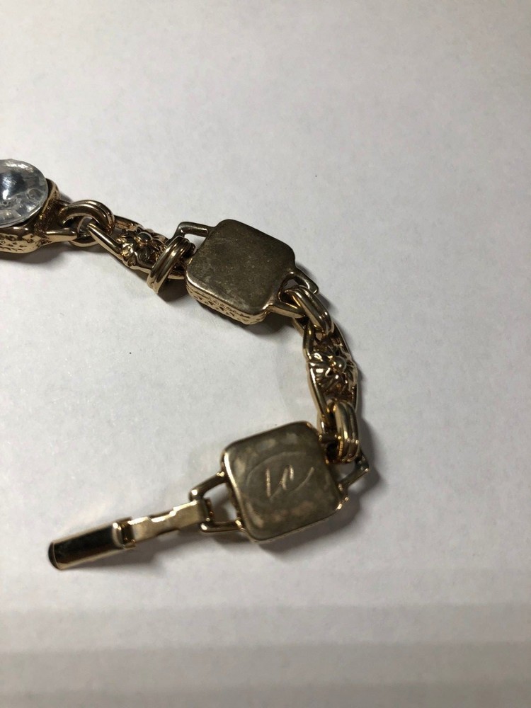 VINTAGE - SIGNED LC BRACELET - STRIKING!!