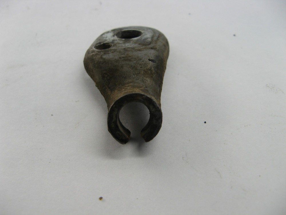 75 HONDA XL100 CABLE HOLDER GUIDE