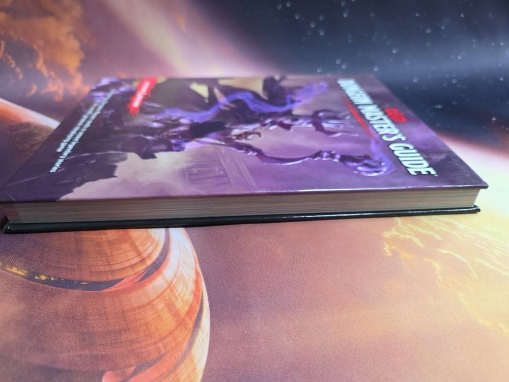 D&D 5e 2014 Dungeon Master's Guide BARELY USED. US SELLER DRAGONS