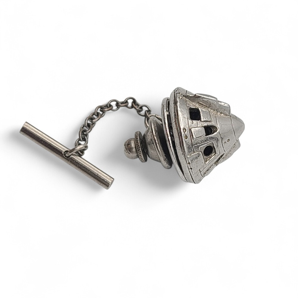 Vtg NASA Apollo Command Module 3D Astronauts Inside Space Capsule Tie Tack Pin