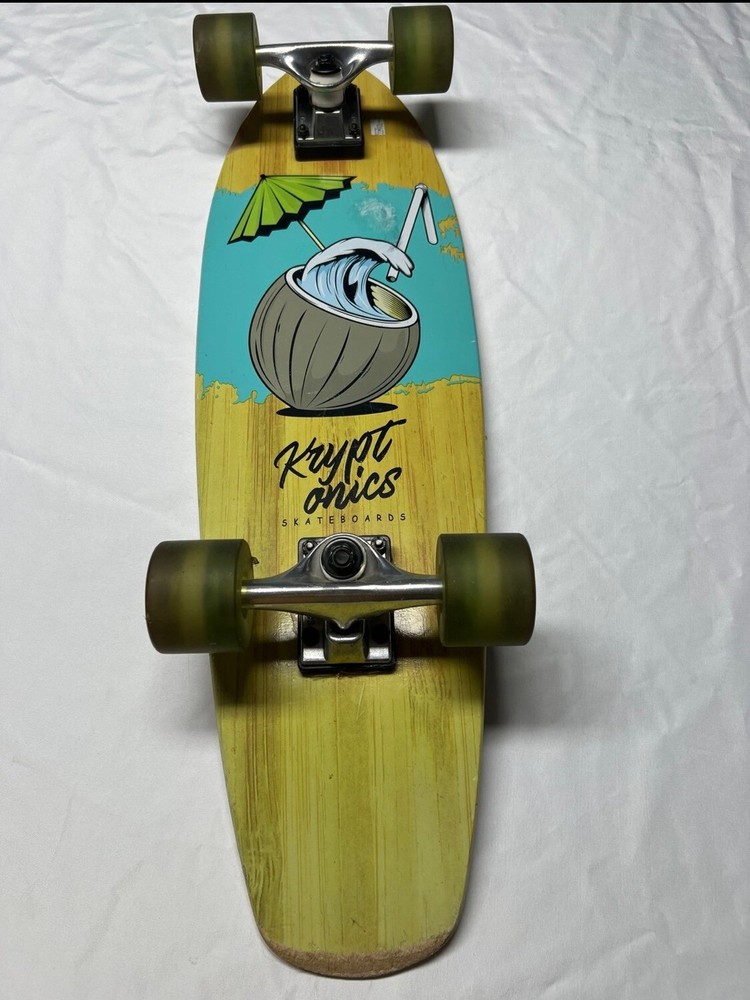 Kryptotinics Skateboard Complete