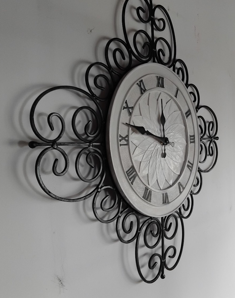 WALL CLOCK - 55x55cmm clock diameter 30cm