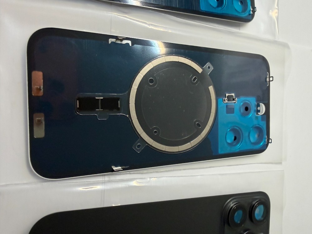 iPhone 15 Plus Back Glass Replacement OEM With Magnetic