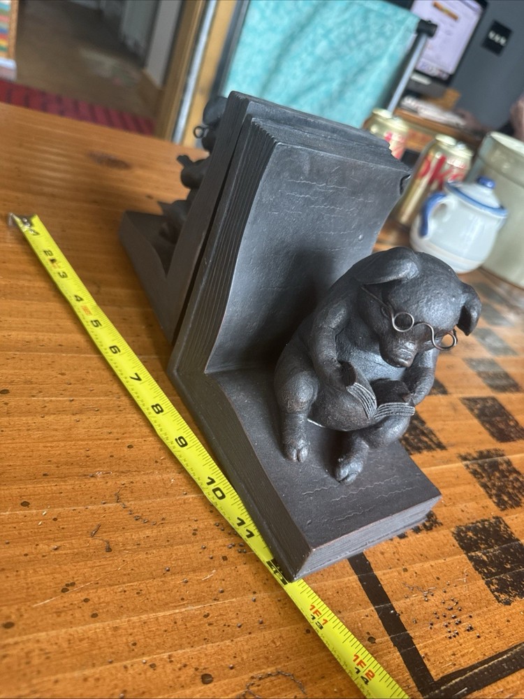 RAZ Resin Reading Pig Bookends Sitting on Books