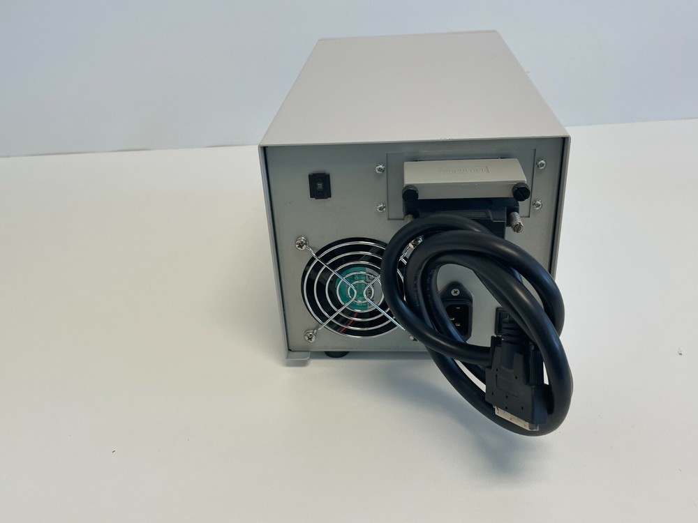 Quantum SDLT 320 External Tape Drive - Power Tested Only
